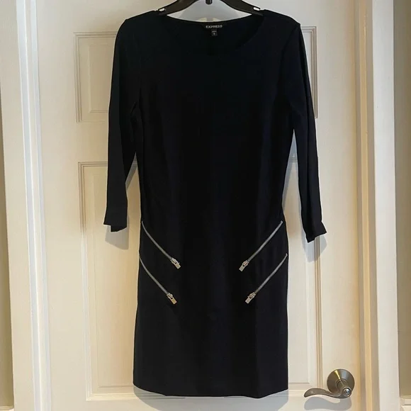 Express Dress with 3/4 Sleeves and Zippers - Picture 5 of 5